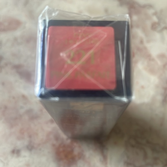New In Box~Estée Lauder Woman’s Pure Color #221 Envy Hi~Lustre Pink Lipstick - Picture 3 of 7
